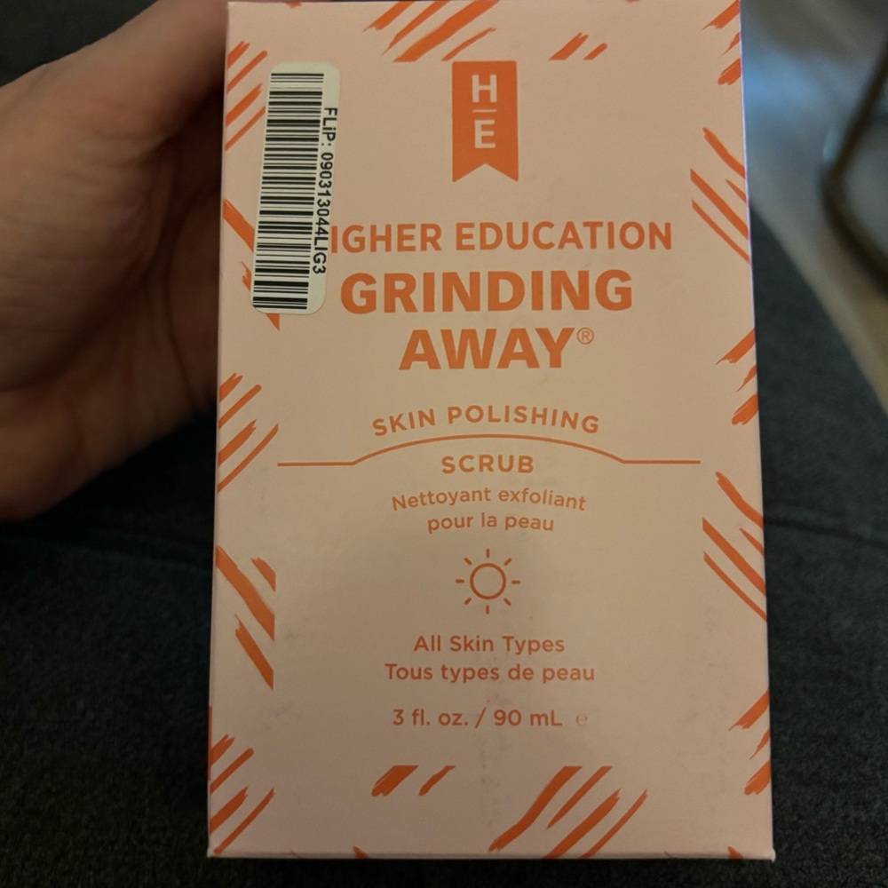 🆕 Higher Education Skin Polishing Scrub, New in Package!